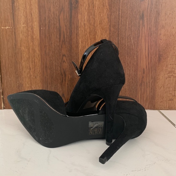 Call it Spring - Picture 6 of 6